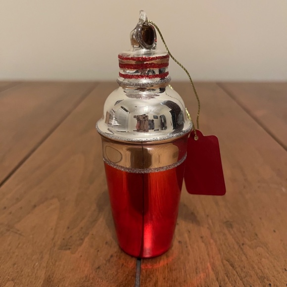 Sur la Table Martini Cocktail Shaker Ornament 2018 - Picture 4 of 6